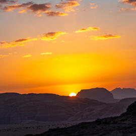 the silence of the desert — through daily yoga, guided meditation, Bedouin rituals, and inner healing under the stars.