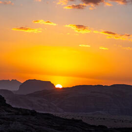 the silence of the desert — through daily yoga, guided meditation, Bedouin rituals, and inner healing under the stars.